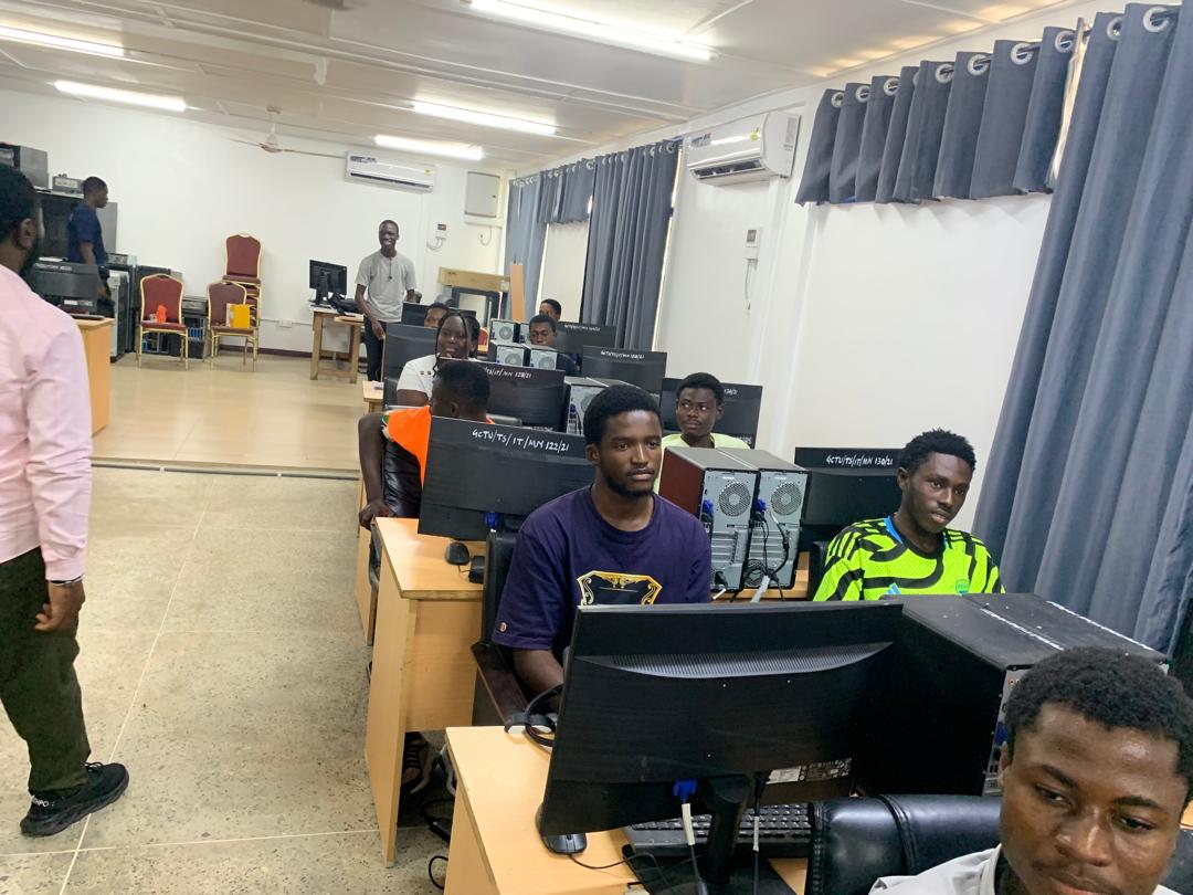 Computer_Engineering_Department_Equips_Students_with_Problem-Solving_Skills