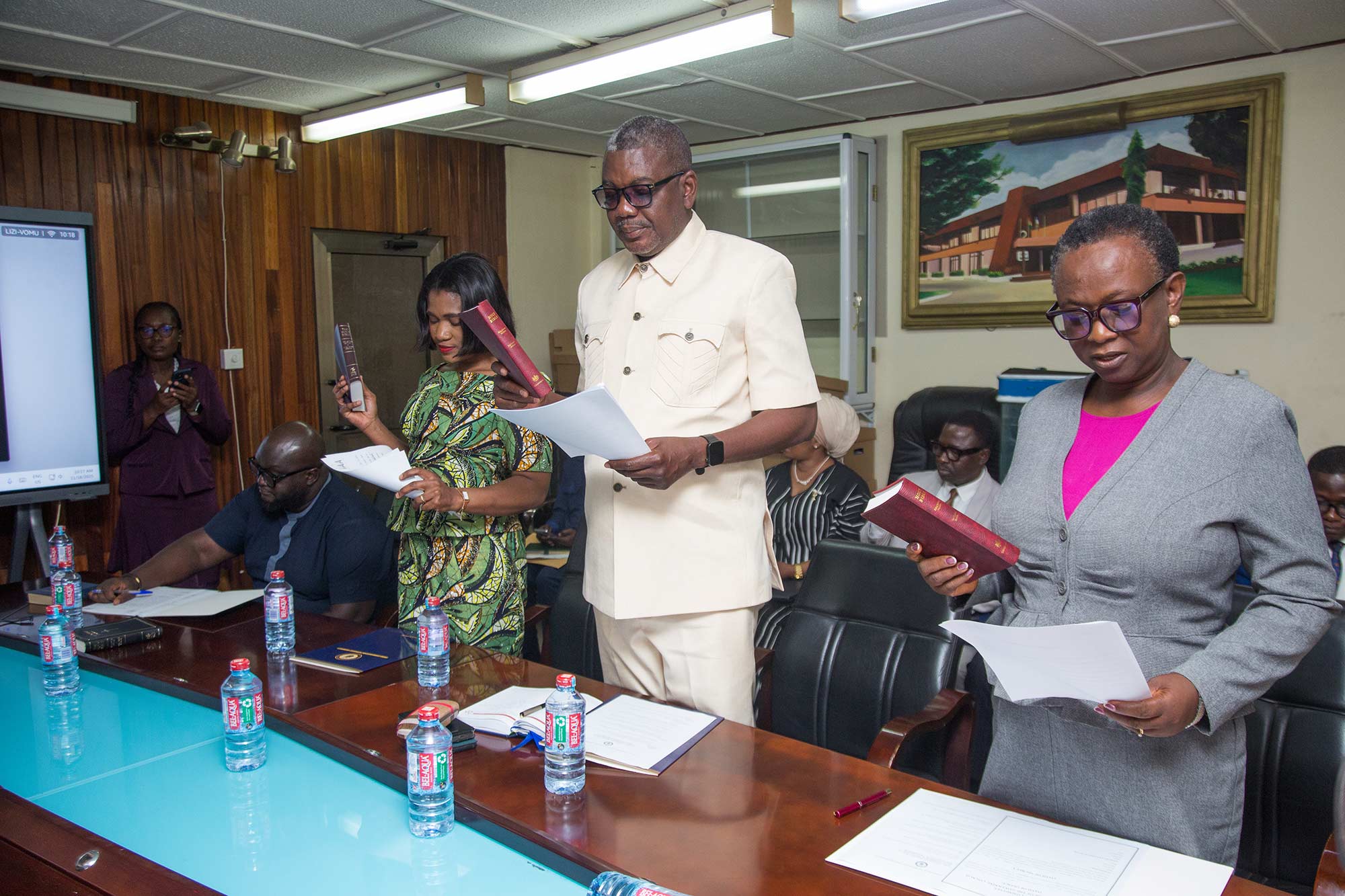 Swearing_in_of_Audit_Committee